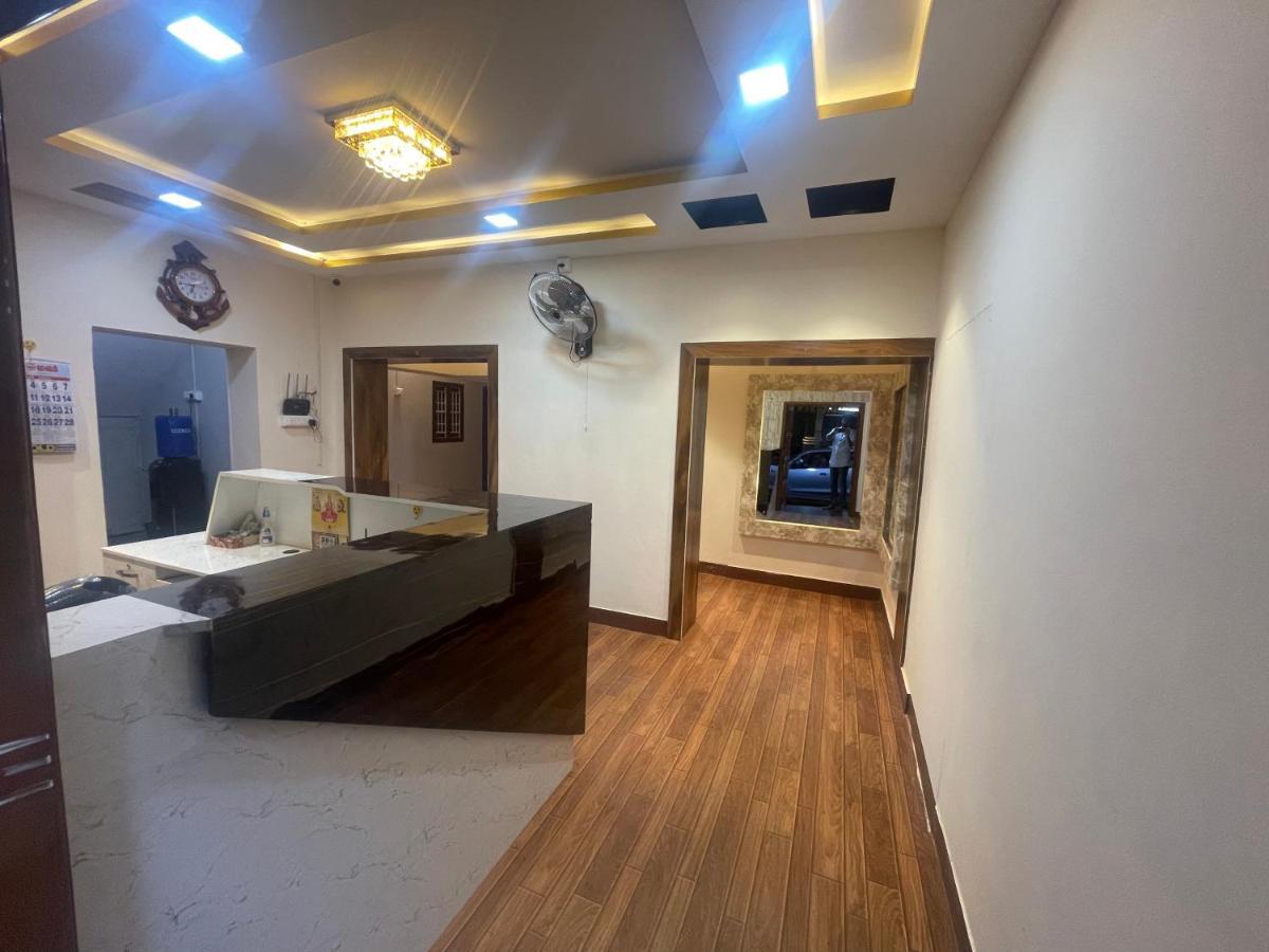 Sj Grand Hotel Коимбаторе Екстериор снимка